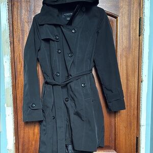 Liz Claiborne Women's Black Double-Breasted Trench Coat